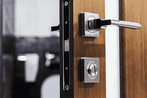 Smart Lock Installing and Replacement